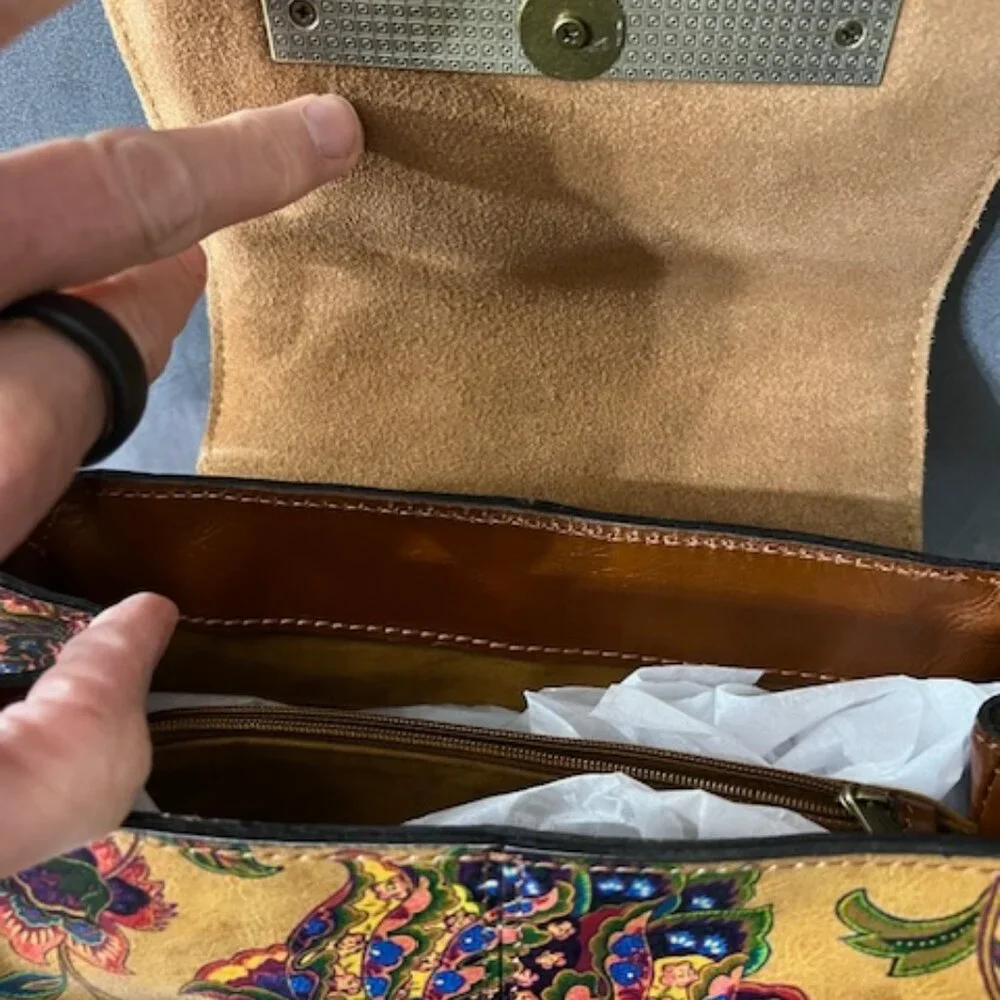 Patricia Nash Larone Shoulder Bag *New* Tan Floral French Tapestry Design - Picture 3 of 11